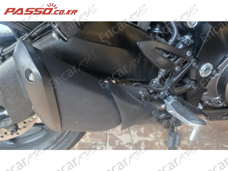 Suzuki Gsx S 1000 Gx - фото 6