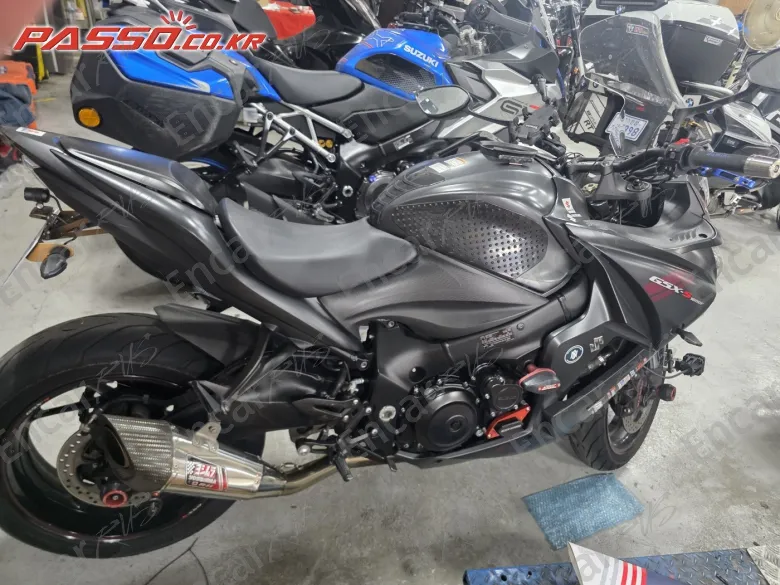 Suzuki Gsx S 1000 F - фото 0