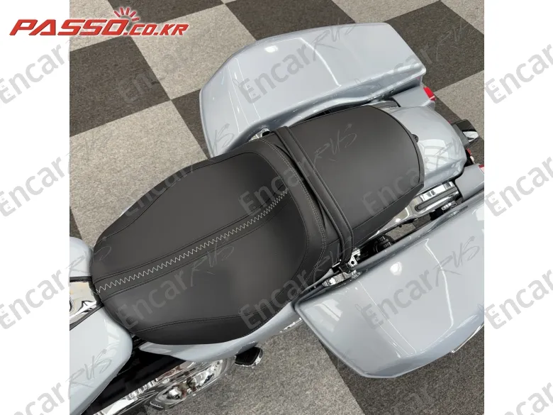 Harley-Davidson Fltr - фото 6
