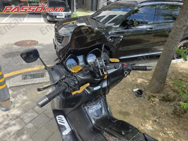 Yamaha T Max 560 - фото 3