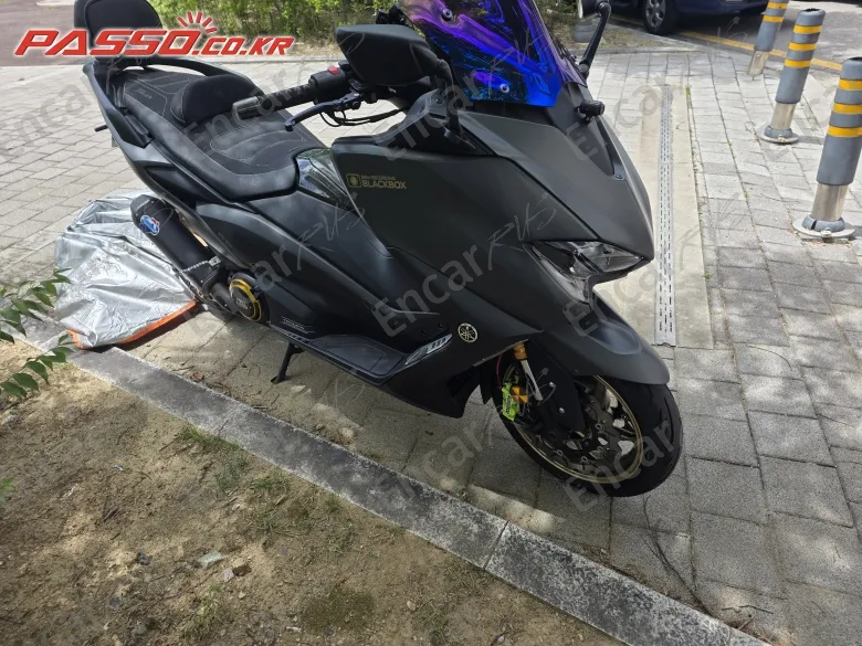Yamaha T Max 560 - фото 4