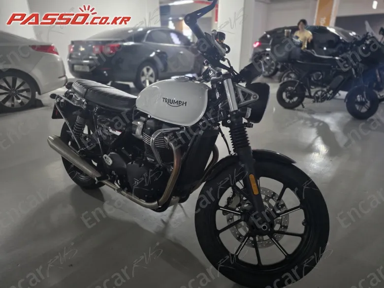 Triumph Speed Twin - фото 0