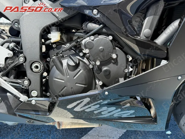 Kawasaki Zx 6 R 636 - фото 4