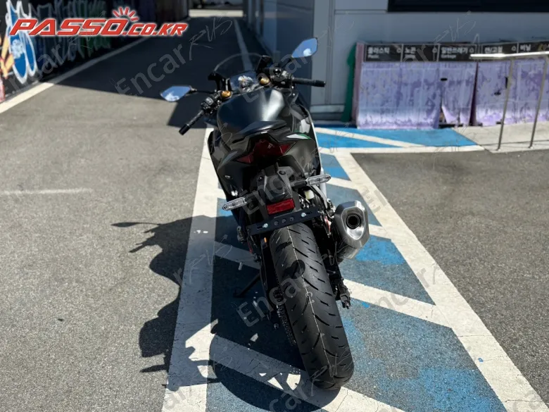 Kawasaki Ninja Zx 4 Rr - фото 2