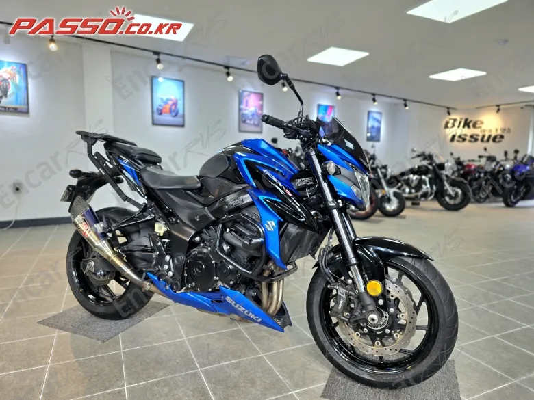 Suzuki Gsx S 750 - фото 1
