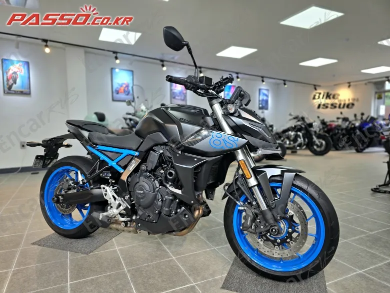 Suzuki Gsx 8 S - фото 1
