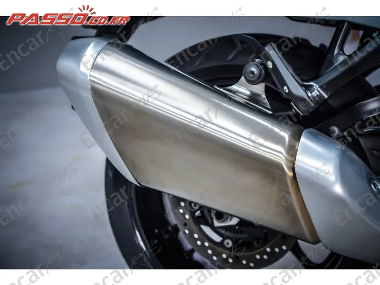 Suzuki Gsx R 1300 Hayabusa - фото 6