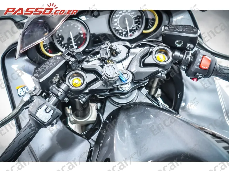 Suzuki Gsx R 1300 Hayabusa - фото 3