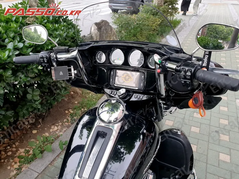 Harley-Davidson Ultra Limited - фото 3