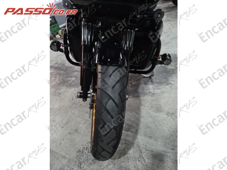 Harley-Davidson Road Glide Special - фото 5