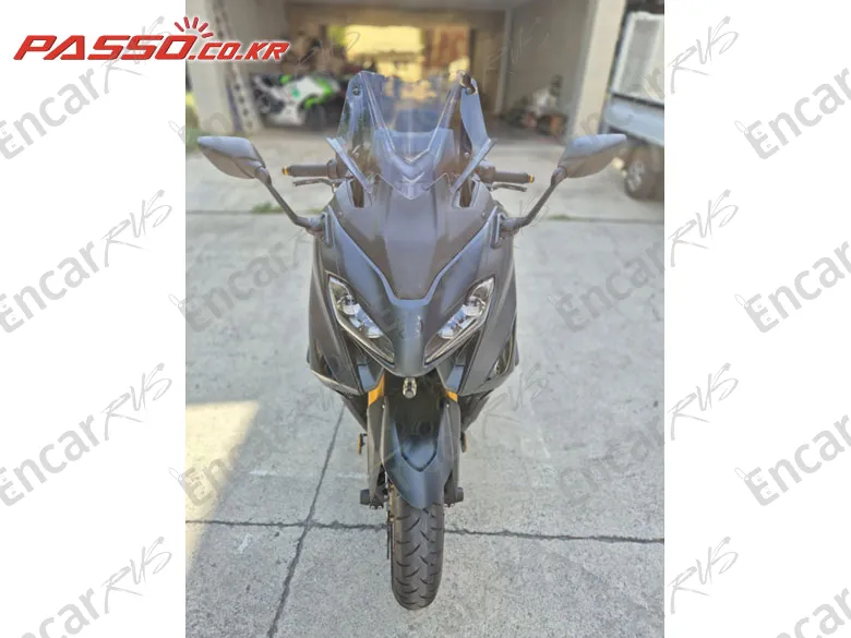 Yamaha T Max 560 - фото 3