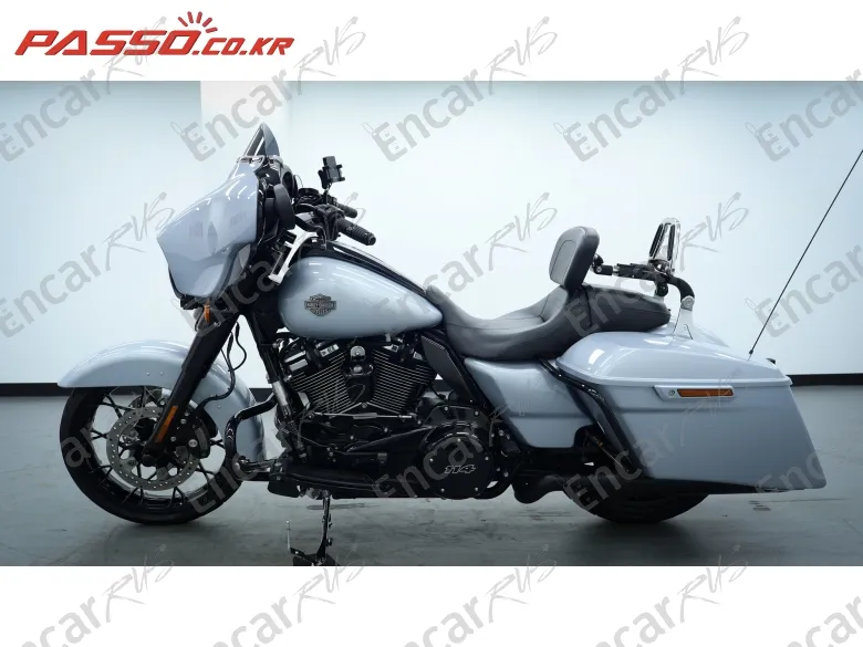Harley-Davidson Road Glide Special - фото 1