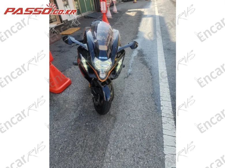 Suzuki Gsx R 1300 Hayabusa - фото 5