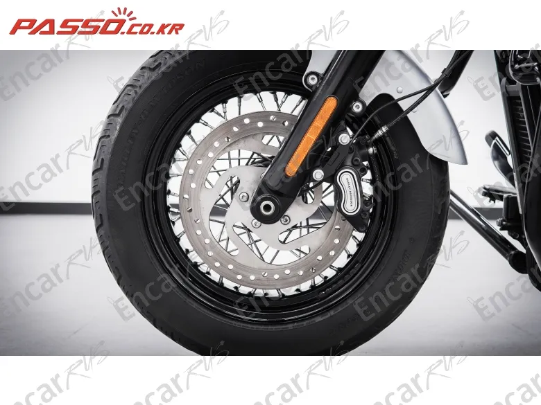 Harley-Davidson Softail Slim - фото 5