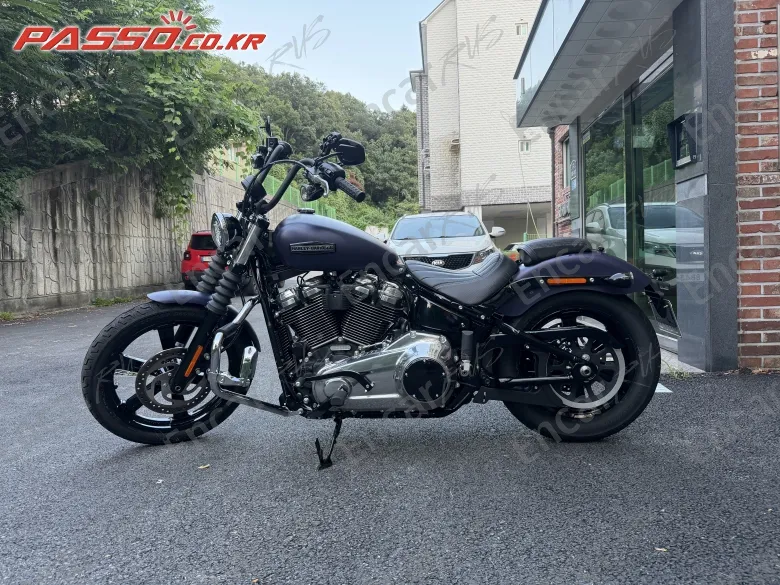 Harley-Davidson Street Bob 117 - фото 1