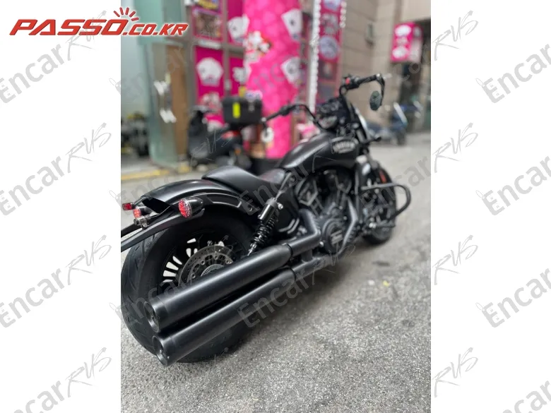 Indian Scout Rogue - фото 6