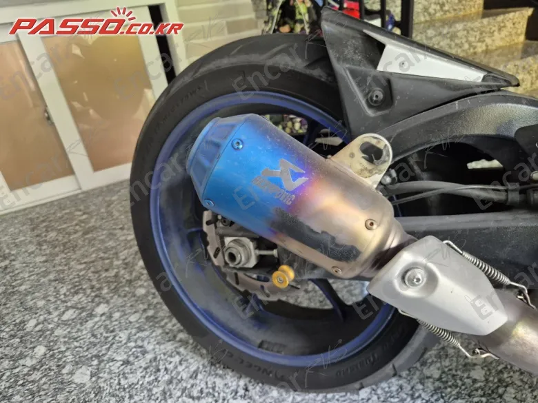 Suzuki Gsx R 1000 R - фото 6