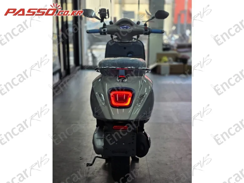 Vespa Primavera 125 Abs - фото 2