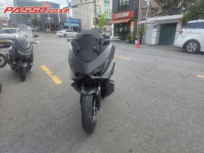Honda Forza 750 - фото 3