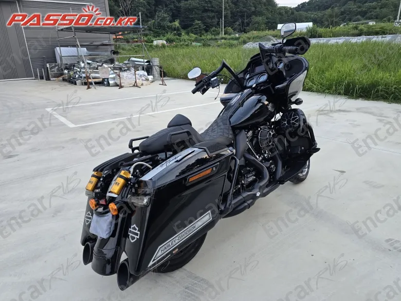 Harley-Davidson Road Glide Special - фото 6
