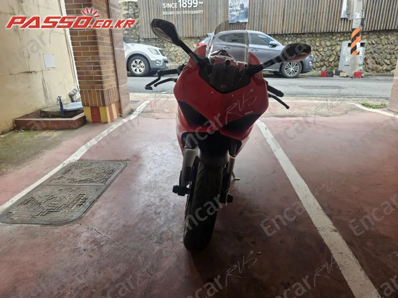 Ducati Panigale V2 - фото 5