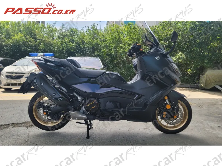 Yamaha T Max 560 - фото 0