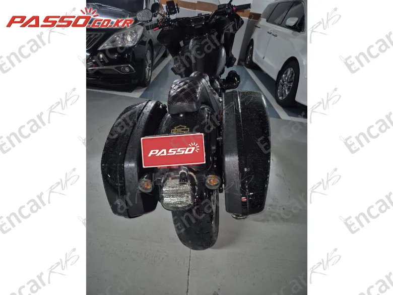 Harley-Davidson Low Rider St - фото 2