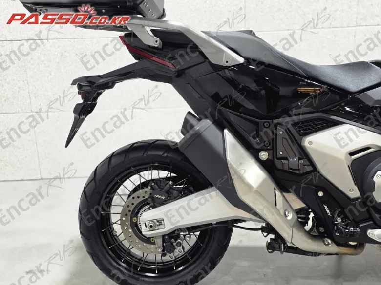 Honda X Adv - фото 6