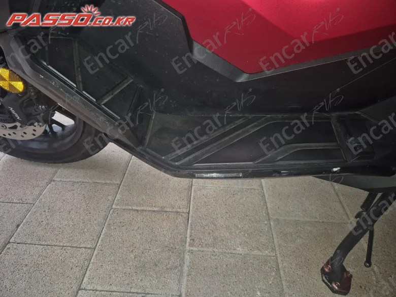 Honda Adv 350 - фото 5