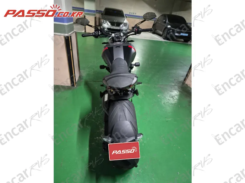 Ducati X Diavel Black Star - фото 2