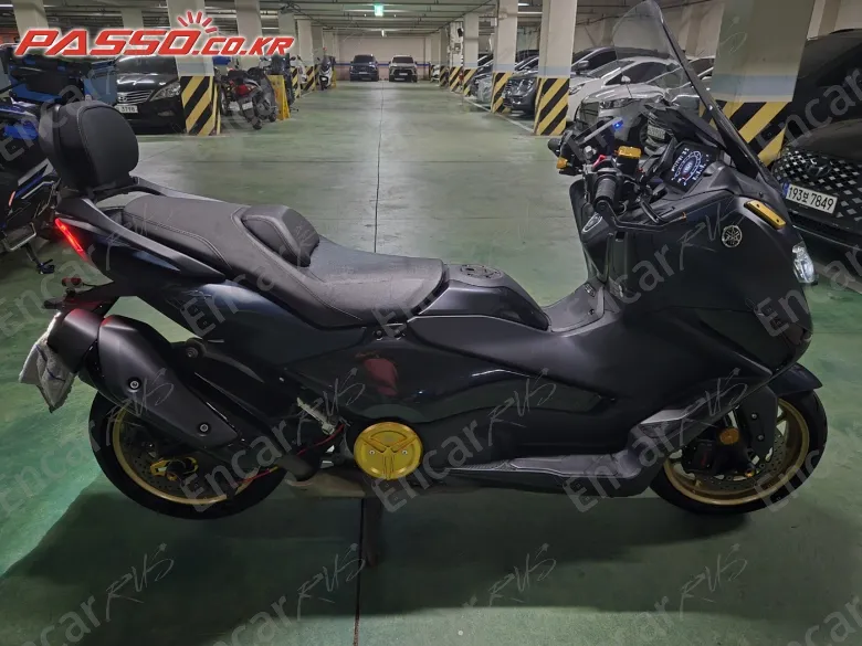 Yamaha T Max 560 - фото 0