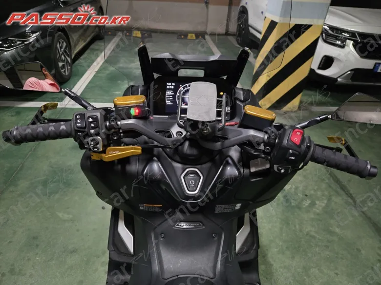 Yamaha T Max 560 - фото 3