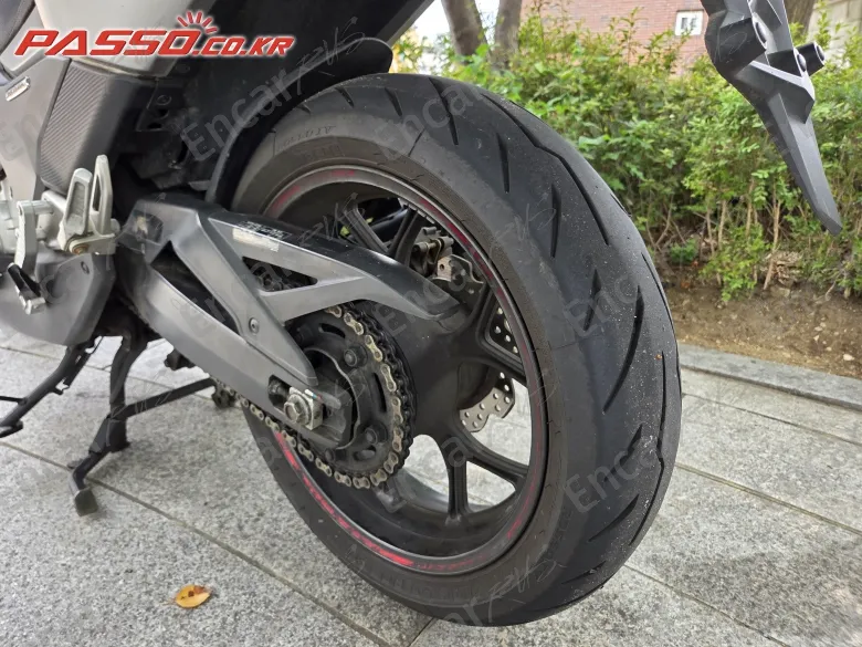 Honda Integra 750 - фото 4