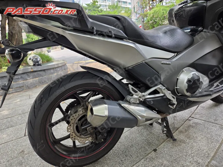 Honda Integra 750 - фото 6