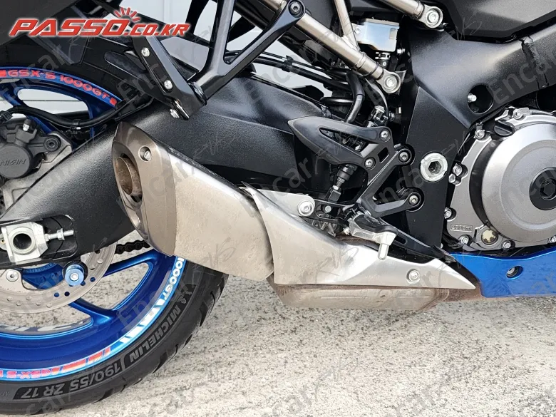 Suzuki Gsx S 1000 Gt - фото 5