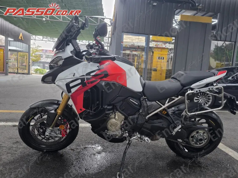 Ducati Multistrada V4 Rs - фото 1
