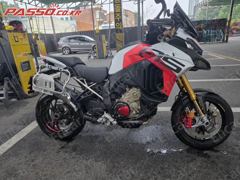 Ducati Multistrada V4 Rs - фото 6