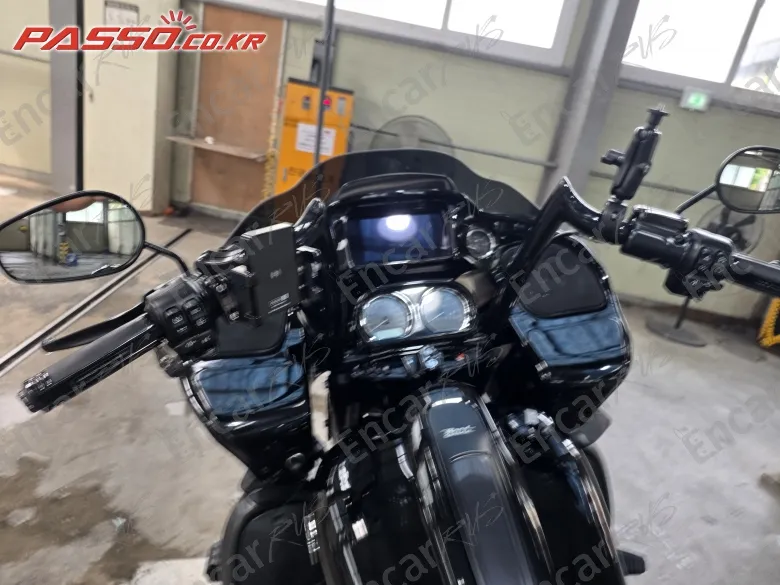 Harley-Davidson Road Glide Special - фото 3