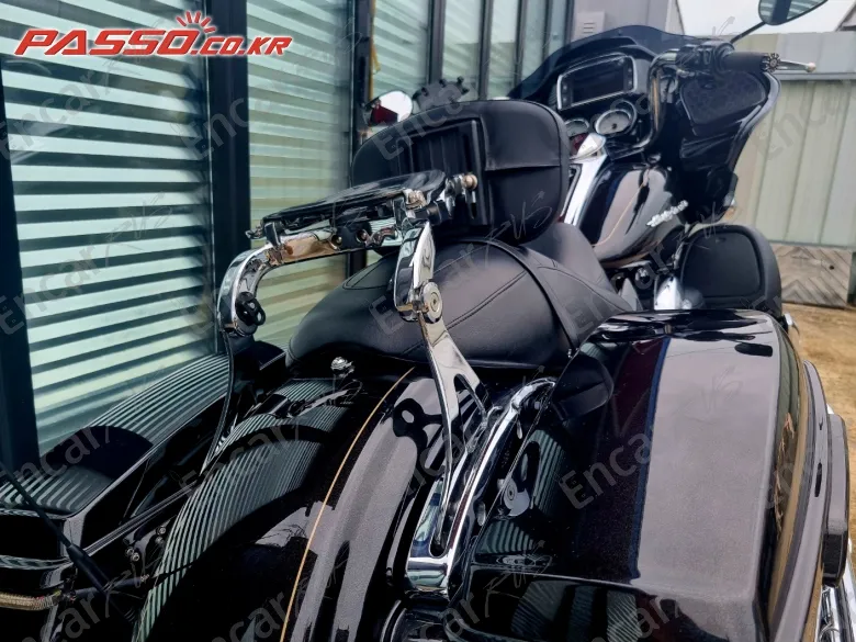 Harley-Davidson Fltr - фото 6