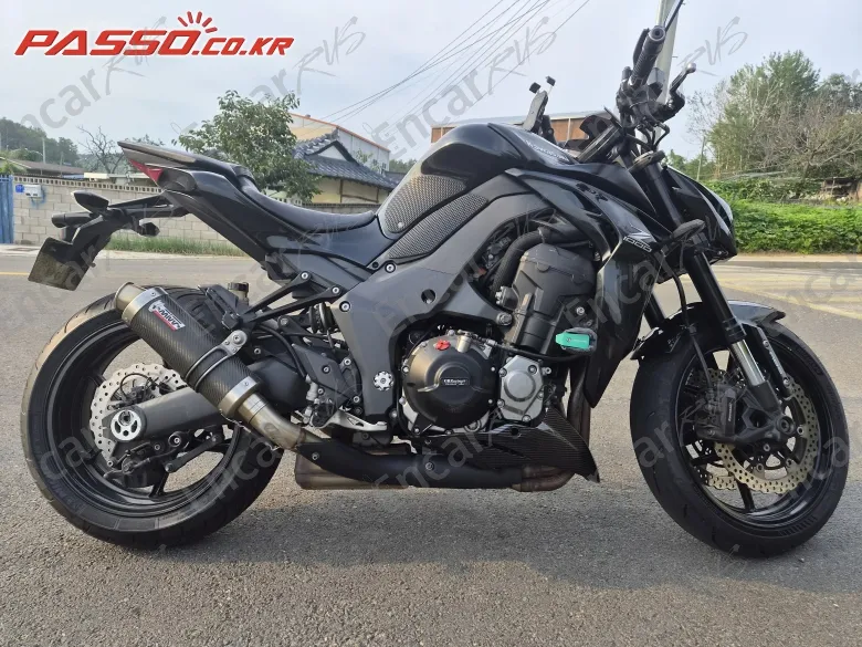 Kawasaki Z 1000 - фото 0