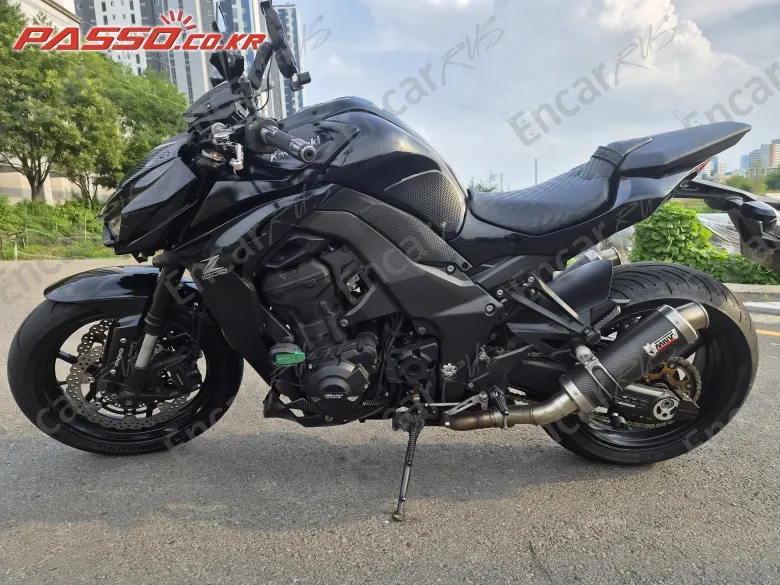 Kawasaki Z 1000 - фото 1