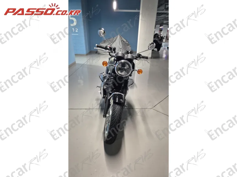 Triumph Bonneville T120 - фото 6