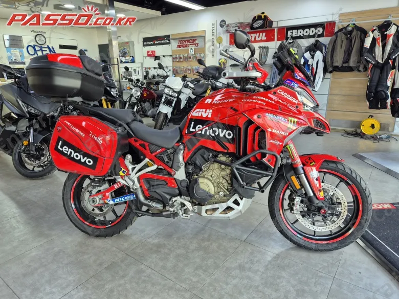 Ducati Multistrada V4 S - фото 0