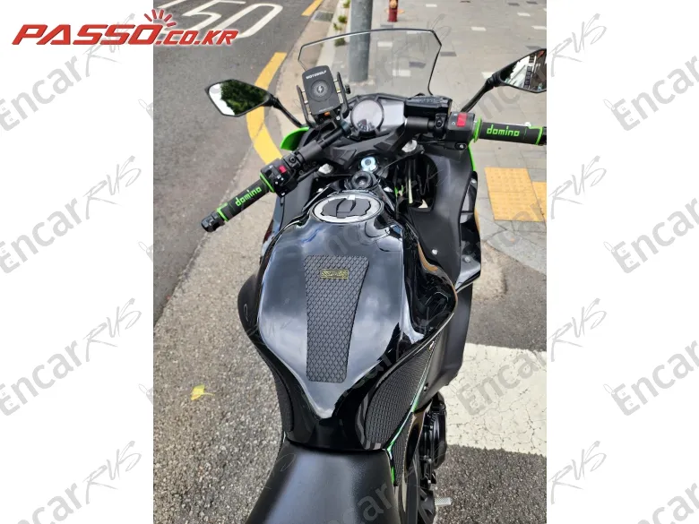 Kawasaki Ninja 650 Abs - фото 3