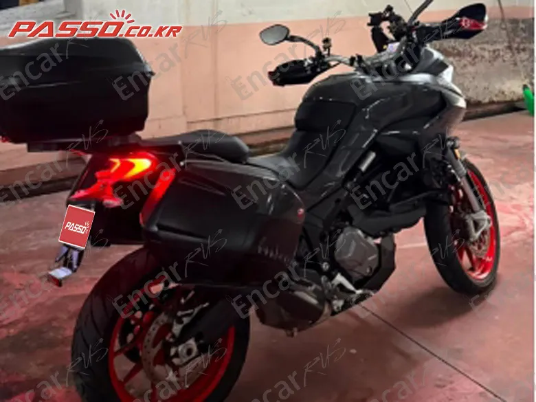 Ducati Multistrada V2 S - фото 0