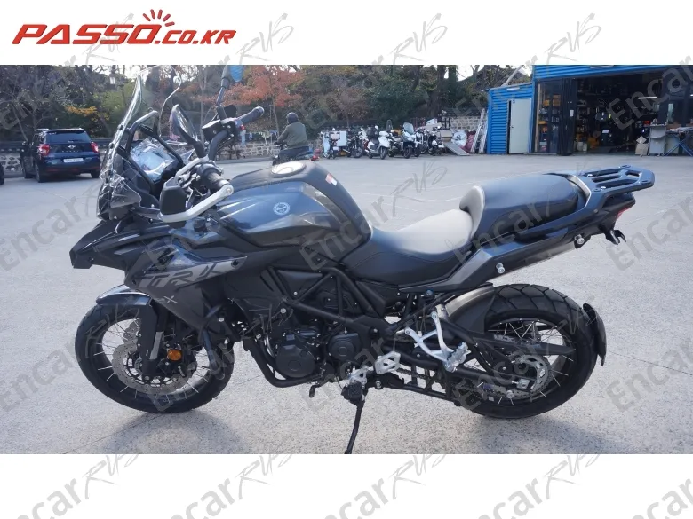Benelli Trk 502 X - фото 1