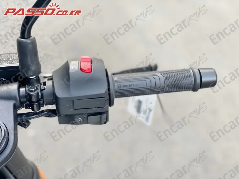HUSQVARNA VITPILEN 401 - фото 3