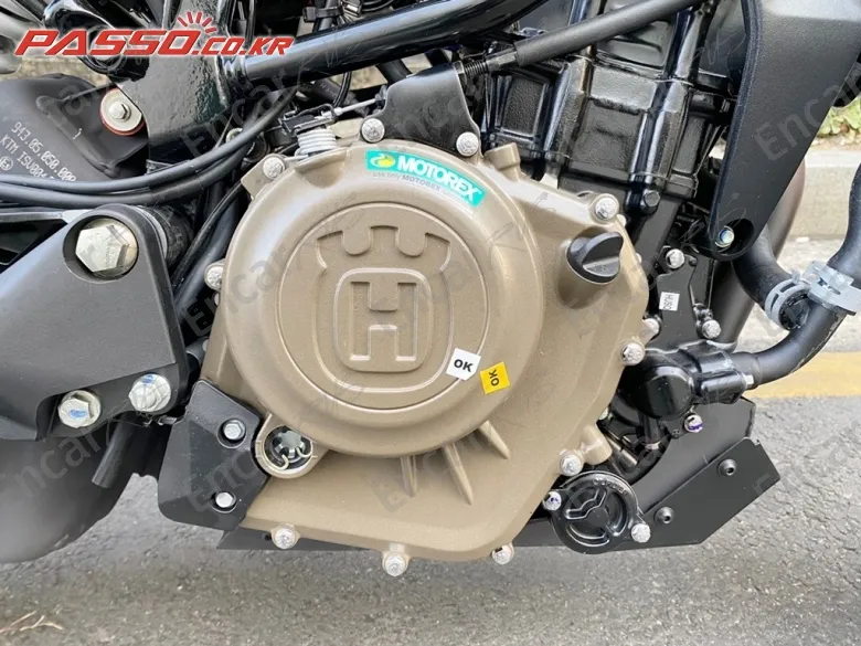 HUSQVARNA VITPILEN 401 - фото 4