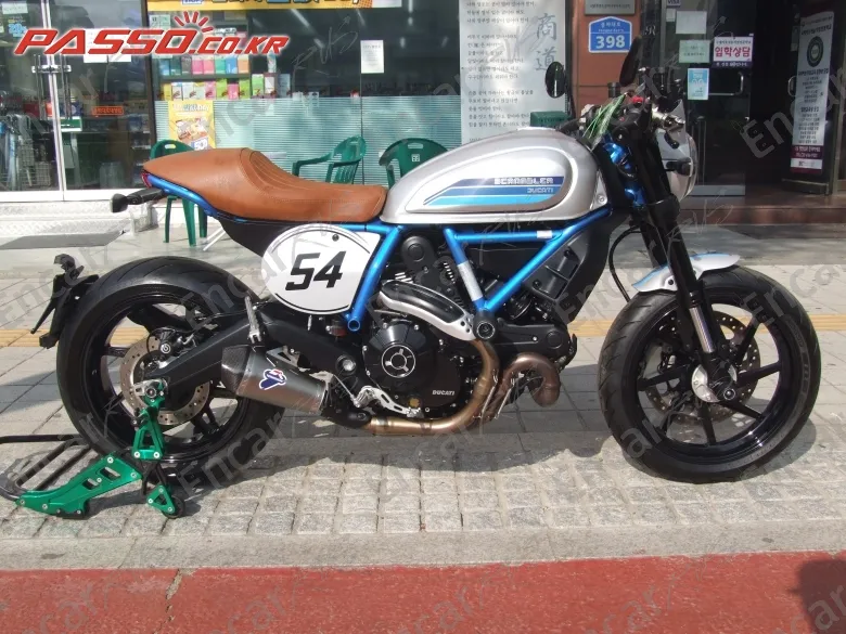 Ducati Scrambler Cafe Racer - фото 0