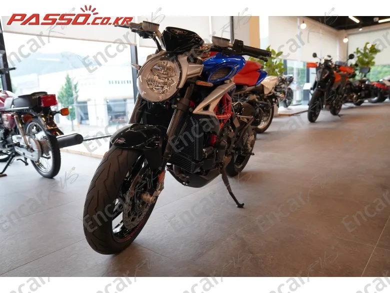Mv Agusta Brutale 800 Rr - фото 4